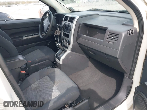2008 Jeep Compass Sport with VIN 1J8FF47W88D647320, listed as a IAAI auction lot 41567742 with Not Provided miles and . Bid and sale history available at DreamBid. Image 5.