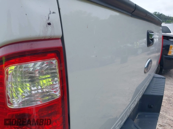 2008 Ford F-250 XL with VIN 1FTSW21R38EA21973, listed as a IAAI auction lot 42791994 with 216,889 mi miles and . Bid and sale history available at DreamBid. Image 17.