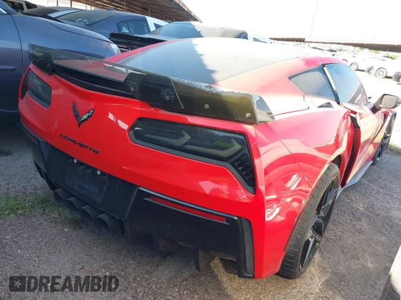 2014 Chevrolet Corvette Z51 3LT z VIN 1G1YL2D79E5127667, wystawiony jako IAAI lot #41944294 z przebiegiem 39 423 mil mil oraz . Historia ofert i sprzedaży dostępna na DreamBid. Obrazek 4.