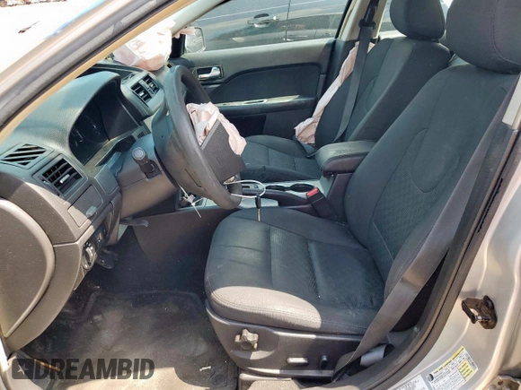 2012 Ford Fusion SE z VIN 3FAHP0HG8CR145183, wystawiony jako Copart lot #58627705 z przebiegiem 236 148 mil mil oraz Szkoda całkowita • Salvage title. Historia ofert i sprzedaży dostępna na DreamBid. Obrazek 7.