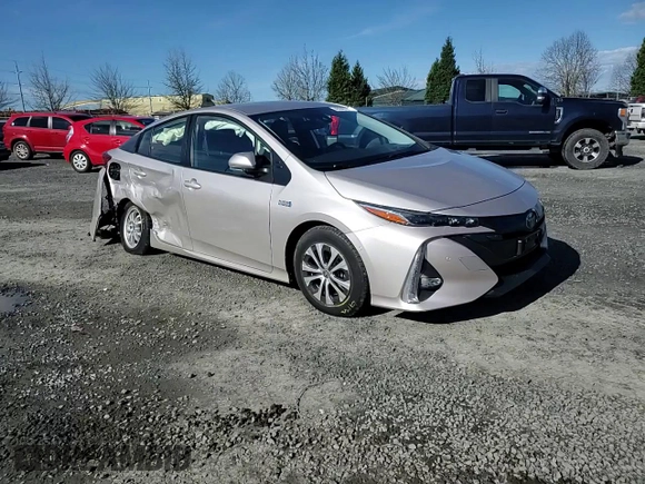 2021 Toyota Prius LE with VIN JTDKAMFP6M3166979, listed as a Copart auction lot 49648705 with 10,689 mi miles and Salvage Title. Bid and sale history available at DreamBid. Image 10.