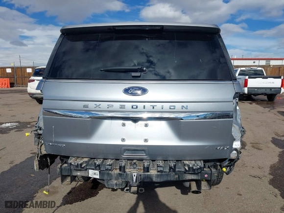 2024 Ford Expedition Max Limited with VIN 1FMJK2A82REA45595, listed as a IAAI auction lot 41425297 with NaN miles. Bid and sale history available at carsss.com. Image 17.