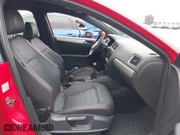 2012 Volkswagen Jetta GLI Autobahn with VIN 3VW5A7AJ8CM337484, listed as a IAAI auction lot 42068020 with 158,333 mi miles and . Bid and sale history available at DreamBid. Image 5.