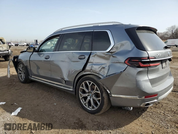 2024 BMW X7 xDrive40i z VIN 5UX23EM0XR9S60730, wystawiony jako Copart lot #49636395 z przebiegiem Nie podano mil oraz Szkoda całkowita • Salvage title. Historia ofert i sprzedaży dostępna na DreamBid. Obrazek 2.