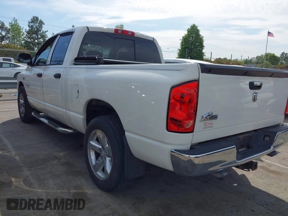 2008 Dodge 1500 SLT with VIN 1D7HA182X8S637446, listed as a IAAI auction lot 42071575 with 190,735 mi miles. Bid and sale history available at carsss.com. Image 3.