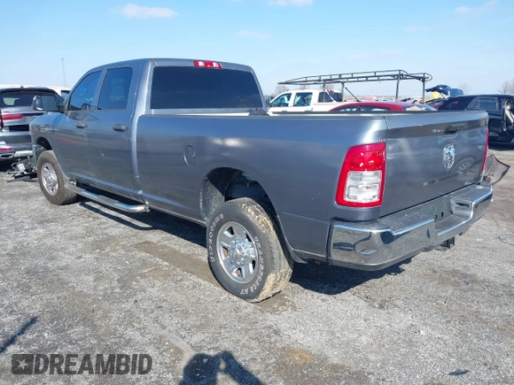 2022 Ram 2500 Tradesman with VIN 3C6UR5HJ2NG111757, listed as a IAAI auction lot 41537105 with 64,589 mi miles and . Bid and sale history available at DreamBid. Image 3.