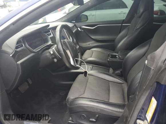 2017 Tesla Model S 60 с VIN 5YJSA1E14HF185924, выставлен на аукционе Copart как лот 57101065 с пробегом 68 268 миль миль и На запчасти • Non repairable. История ставок и продаж доступна на DreamBid. Изображение 7.
