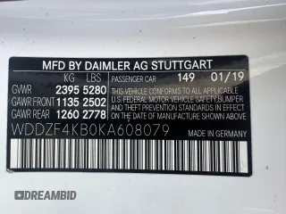 2019 Mercedes-Benz E 300 z VIN WDDZF4KB0KA608079, wystawiony jako Copart lot #59808375 z przebiegiem 60 639 mil mil oraz Czysty tytuł • Clean title. Historia ofert i sprzedaży dostępna na DreamBid. Obrazek 10.