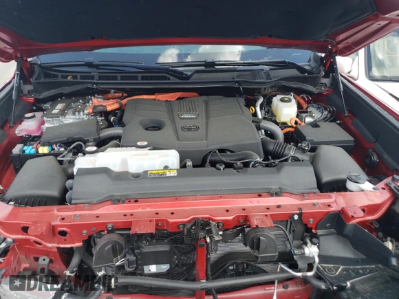 2022 Toyota Tundra Capstone Hybrid z VIN 5TFVC5DB7NX009329, wystawiony jako Copart lot #36216833 z przebiegiem 3 226 mil mil oraz . Historia ofert i sprzedaży dostępna na DreamBid. Obrazek 12.