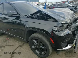 2022 Jeep Grand Cherokee Laredo with VIN 1C4RJHAGXN8633046, listed as a Copart auction lot 77960944 with 41,830 mi miles and Clean title. Bid and sale history available at DreamBid. Image 12.