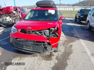 2015 Kia Soul + with VIN KNDJP3A57F7765296, listed as a IAAI auction lot 41108547 with 72,771 mi miles. Bid and sale history available at carsss.com. Image 6.