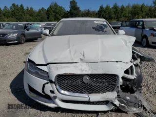 2019 Jaguar XF 25t Premium with VIN SAJBJ4FX0KCY76653, listed as a Copart auction lot 75358164 with 12,403 mi miles and Salvage Title. Bid and sale history available at carsss.com. Image 5.