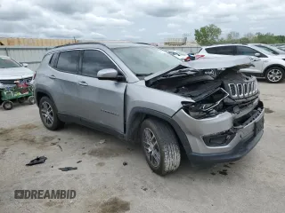 2019 Jeep Compass Latitude z VIN 3C4NJCBB5KT833253, wystawiony jako Copart lot #55097005 z przebiegiem 42 813 mil mil oraz Szkoda całkowita • Salvage title. Historia ofert i sprzedaży dostępna na DreamBid. Obrazek 4.
