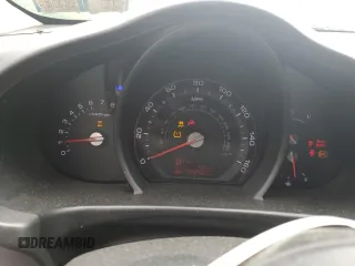 2012 Kia Sportage LX z VIN KNDPBCA24C7263100, wystawiony jako Copart lot #59538495 z przebiegiem 212 750 mil mil oraz Szkoda całkowita • Salvage title. Historia ofert i sprzedaży dostępna na DreamBid. Obrazek 9.