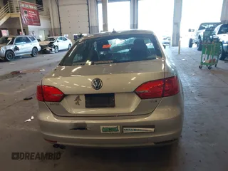 2013 Volkswagen Jetta TDI w/Premium with VIN 3VWLL7AJ5DM402469, listed as a IAAI auction lot 41703173 with Not provided miles and . Bid and sale history available at DreamBid. Image 15.