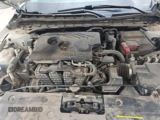 2020 Nissan Altima S z VIN 1N4BL4BV1LC230252, wystawiony jako IAAI lot #42547649 z przebiegiem 158 643 mil mil oraz . Historia ofert i sprzedaży dostępna na DreamBid. Obrazek 2.