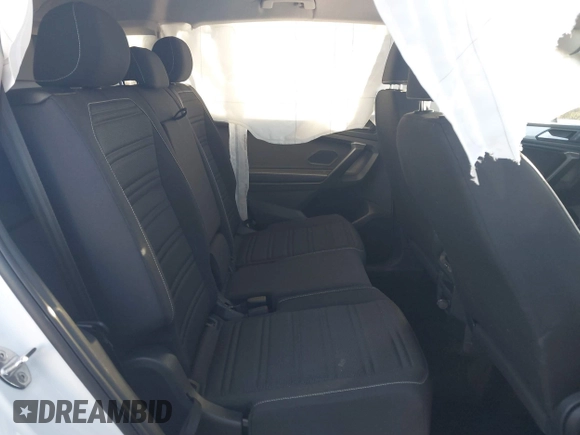 2024 Volkswagen Tiguan S with VIN 3VVRB7AX7RM041291, listed as a IAAI auction lot 41793818 with 24,004 mi miles and . Bid and sale history available at DreamBid. Image 8.