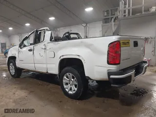 2022 Chevrolet Colorado 2WD LT with VIN 1GCHSCEAXN1235765, listed as a IAAI auction lot 41222329 with 45,763 mi miles. Bid and sale history available at carsss.com. Image 3.