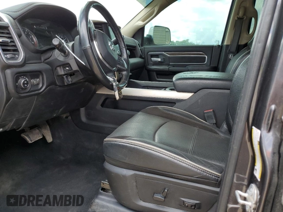 2019 Ram 2500 Laramie with VIN 3C6UR5NL0KG702140, listed as a Copart auction lot 52513015 with 63,525 mi miles and Salvage title. Bid and sale history available at DreamBid. Image 7.