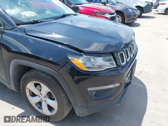 2017 Jeep Compass Latitude z VIN 3C4NJCBB7HT690833, wystawiony jako IAAI lot #42104792 z przebiegiem 64 272 mil mil oraz . Historia ofert i sprzedaży dostępna na DreamBid. Obrazek 6.