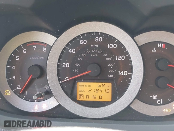 2006 Toyota RAV4 Sport with VIN JTMBK32V065001366, listed as a IAAI auction lot 42120400 with 218,415 mi miles. Bid and sale history available at carsss.com. Image 7.