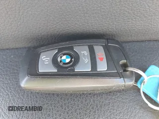 2016 BMW 3 Series 320i xDrive с VIN WBA8E5G59GNT94515, выставлен на аукционе IAAI как лот 42548876 с пробегом 72 804 миль миль и . История ставок и продаж доступна на DreamBid. Изображение 11.