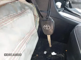 2016 Toyota Corolla L z VIN 2T1BURHE9GC743046, wystawiony jako IAAI lot #41900264 z przebiegiem 84 412 mil mil oraz . Historia ofert i sprzedaży dostępna na DreamBid. Obrazek 11.