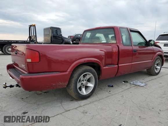 2003 GMC Sonoma with VIN 1GTCS19H138149514, listed as a Copart auction lot 45672985 with 193,570 mi miles and Salvage Title. Bid and sale history available at DreamBid. Image 3.