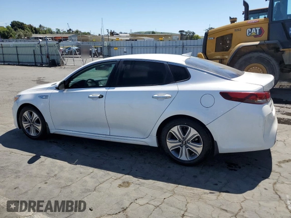 2017 Kia Optima EX z VIN KNAGU4LE0H5013862, wystawiony jako Copart lot #56093075 z przebiegiem 129 511 mil mil oraz Czysty tytuł • Clean title. Historia ofert i sprzedaży dostępna na DreamBid. Obrazek 2.