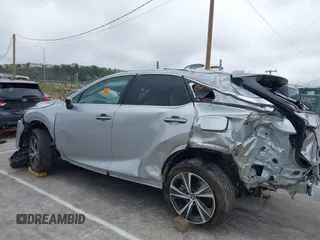 2023 Lexus RX 350h с VIN 2T2BBMCA1PC011986, выставлен на аукционе IAAI как лот 42153668 с пробегом Не указан миль и . История ставок и продаж доступна на DreamBid. Изображение 12.