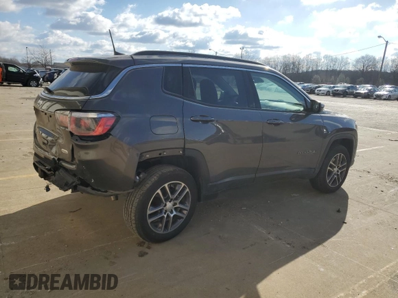 2017 Jeep Compass Latitude z VIN 3C4NJDBB7HT651763, wystawiony jako Copart lot #55028475 z przebiegiem 46 504 mil mil oraz Szkoda całkowita • Salvage title. Historia ofert i sprzedaży dostępna na DreamBid. Obrazek 3.