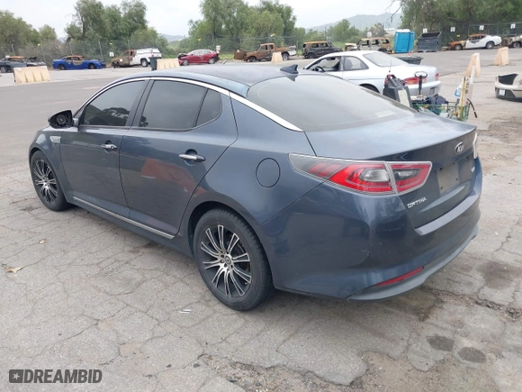 2014 Kia Optima Hybrid LX with VIN KNAGM4AD4E5066067, listed as a IAAI auction lot 41884259 with 131,077 mi miles. Bid and sale history available at carsss.com. Image 3.