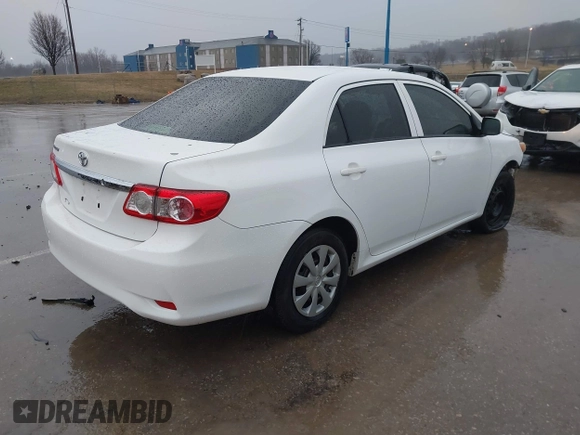 2013 Toyota Corolla L with VIN JTDBU4EE9DJ123367, listed as a IAAI auction lot 41687153 with 49,007 mi miles. Bid and sale history available at carsss.com. Image 4.