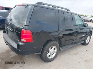 2005 Ford Explorer XLT z VIN 1FMZU73EX5UB58658, wystawiony jako IAAI lot #42162702 z przebiegiem 152 074 mil mil oraz . Historia ofert i sprzedaży dostępna na DreamBid. Obrazek 4.