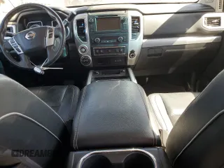 2019 Nissan Titan XD SV with VIN 1N6BA1F43KN528737, listed as a Copart auction lot 71558904 with 72,343 mi miles and Salvage Title. Bid and sale history available at carsss.com. Image 8.