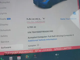 2024 Tesla Model Y Performance z VIN 7SAYGDEF1RA265382, wystawiony jako IAAI lot #42308468 z przebiegiem 9 700 mil mil oraz . Historia ofert i sprzedaży dostępna na DreamBid. Obrazek 7.