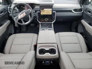 2024 GMC Acadia FWD Elevation z VIN 1GKENKKS6RJ218506, wystawiony jako Copart lot #88293895 z przebiegiem 2260 mil mil oraz Szkoda całkowita • Salvage title. Historia ofert i sprzedaży dostępna na DreamBid. Obrazek 8.
