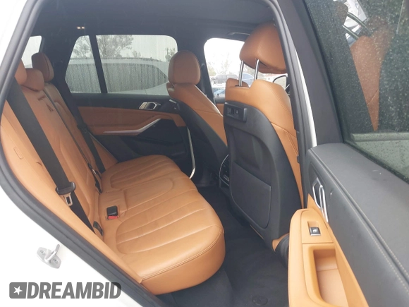 2021 BMW X5 sDrive40i with VIN 5UXCR4C03M9F24817, listed as a IAAI auction lot 41512172 with 54,867 mi miles. Bid and sale history available at carsss.com. Image 8.