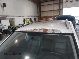 2012 Volkswagen Tiguan SE with VIN WVGAV7AXXCW533237, listed as a IAAI auction lot 42670923 with 227,323 mi miles and . Bid and sale history available at DreamBid. Image 6.