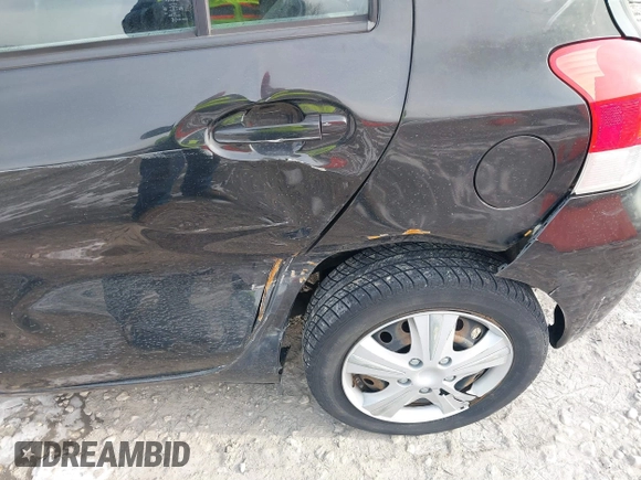2010 Toyota Yaris with VIN JTDKT4K35A5280923, listed as a IAAI auction lot 41270556 with 175,643 mi miles. Bid and sale history available at carsss.com. Image 6.