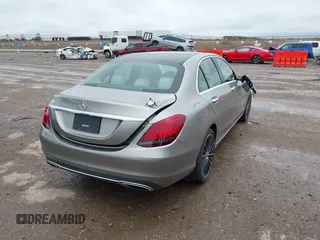 2019 Mercedes-Benz C 300 с VIN 55SWF8DBXKU315975, выставлен на аукционе IAAI как лот 42186624 с пробегом 32 459 миль миль и . История ставок и продаж доступна на DreamBid. Изображение 4.