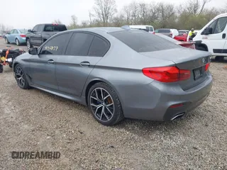 2019 BMW 5 Series 540i with VIN WBAJE5C5XKWW19535, listed as a IAAI auction lot 41968139 with 37,152 mi miles and . Bid and sale history available at carsss.com. Image 3.