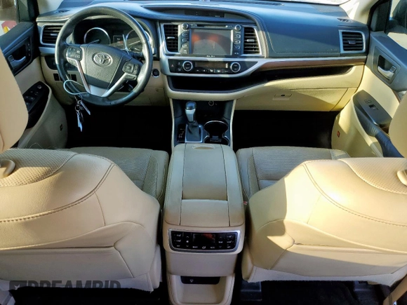 2015 Toyota Highlander Limited with VIN 5TDDKRFH9FS117899, listed as a Copart auction lot 61052845 with 138,048 mi miles and Salvage title. Bid and sale history available at DreamBid. Image 8.