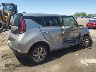 2023 Kia Soul LX with VIN KNDJ23AU0P7873282, listed as a Copart auction lot 49996995 with 85,704 mi miles and Clean Title. Bid and sale history available at DreamBid. Image 3.