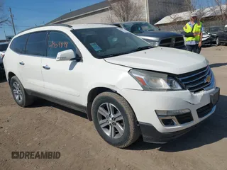 2015 Chevrolet Traverse LT with VIN 1GNKRGKD1FJ170059, listed as a IAAI auction lot 41904848 with 212,099 mi miles. Bid and sale history available at carsss.com. Image 1.