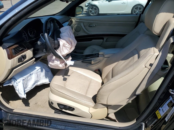 2011 BMW 3 Series 328i z VIN WBADW7C57BE443605, wystawiony jako Copart lot #52906565 z przebiegiem 48 968 mil mil oraz Szkoda całkowita • Salvage title. Historia ofert i sprzedaży dostępna na DreamBid. Obrazek 7.
