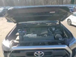 2023 Toyota Tundra Limited z VIN 5TFJA5EC3PX015675, wystawiony jako Copart lot #46455205 z przebiegiem 25 714 mil mil oraz Szkoda całkowita • Salvage title. Historia ofert i sprzedaży dostępna na DreamBid. Obrazek 13.