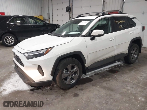 2024 Toyota RAV4 XLE with VIN 2T3P1RFV9RW488635, listed as a IAAI auction lot 41719200 with 6,175 mi miles. Bid and sale history available at carsss.com. Image 17.