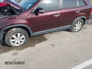 2012 Kia Sorento LX with VIN 5XYKT4A60CG232476, listed as a IAAI auction lot 41545100 with 200,858 mi miles. Bid and sale history available at carsss.com. Image 6.