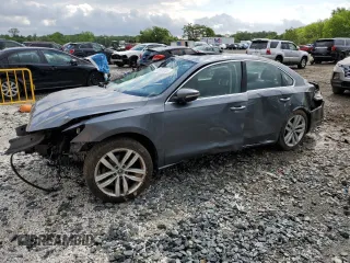 2018 Volkswagen Passat SE with VIN 1VWBA7A33JC043994, listed as a Copart auction lot 55359705 with 124,859 mi miles and Salvage title. Bid and sale history available at DreamBid. Image 1.